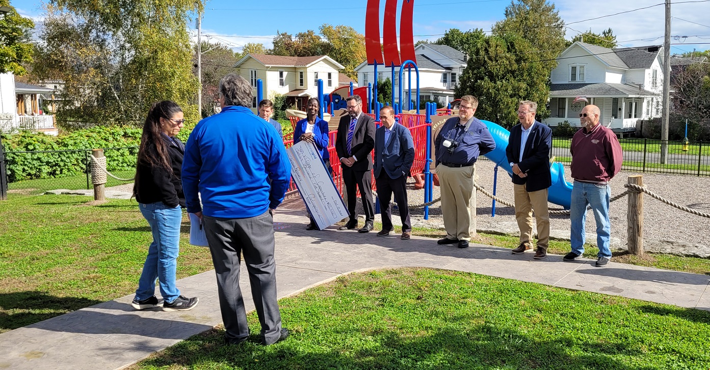 National Grid donates to the village of Canastota